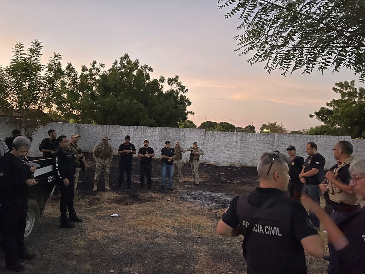 Polícia Civil cumpre mandados de busca e prende dois homens na zona Norte de Teresina