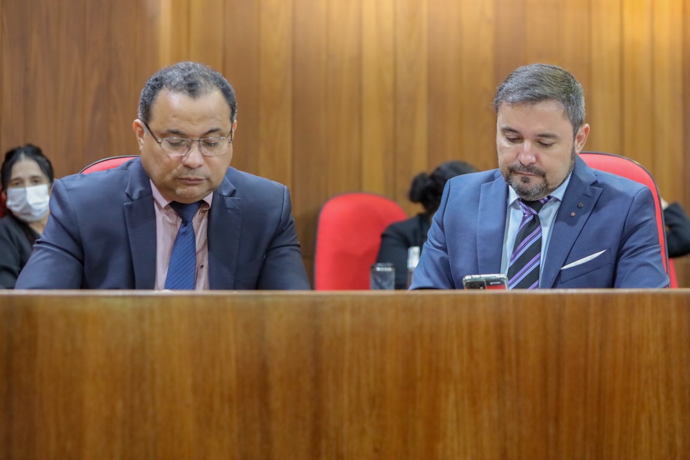 Mensagens do Executivo são lidas no plenário da Assembleia Legislativa