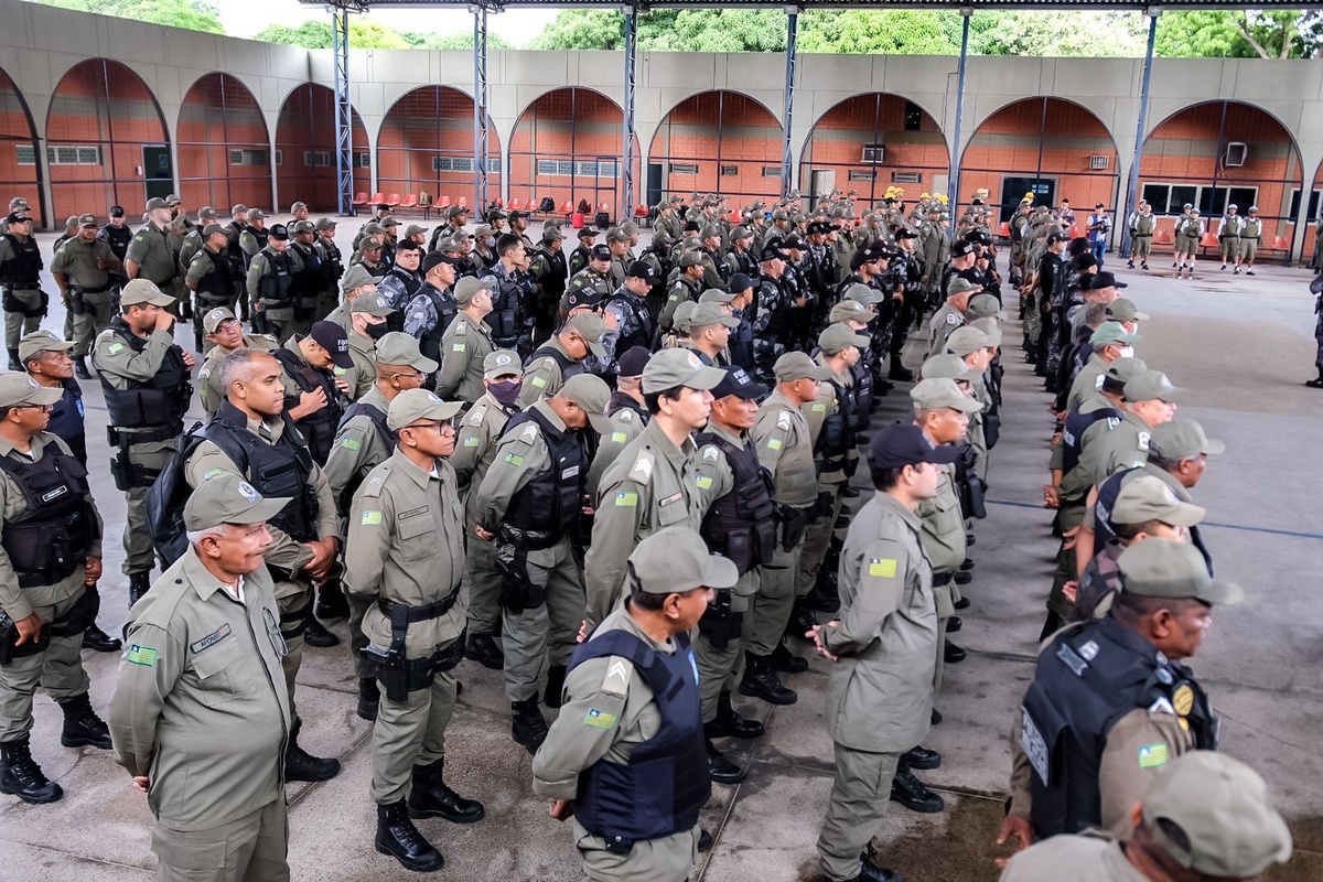 Policiais são enviados a municípios para o Carnaval