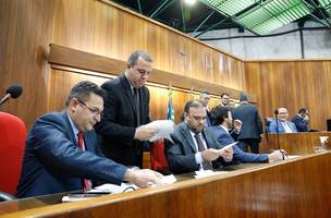 Assembleia aprova medidas propostas pelo governo, entre elas o novo piso dos professores do Estado (Foto: Divulgação)