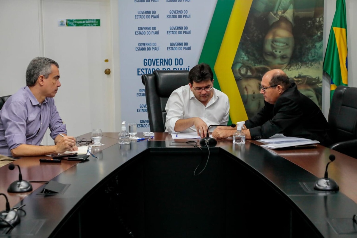 Governador anuncia expansão do Metrô de Teresina e estudos para intermodal que liga todo o Piauí