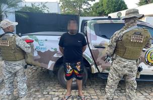 Homem preso pela Polícia Civil (Foto: Divulgação)