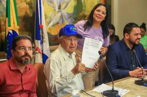 Prefeito Dr. Pessoa ouve demandas de moradores da zona Norte no Palácio da Cidade (Foto: Divulgação)