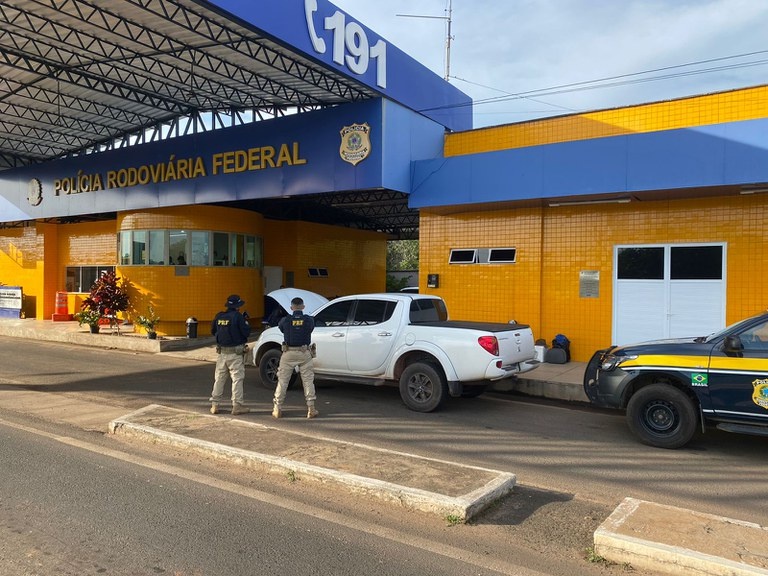 Veículo clonado é apreendido pela PRF em Floriano (PI)