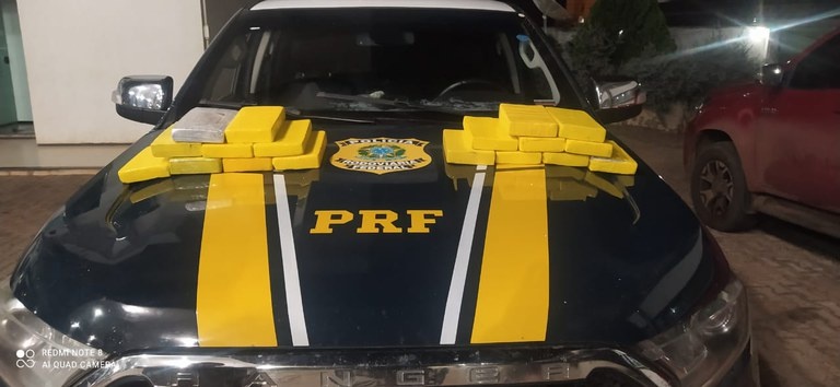 PRF apreende 18,65 kg de cloridrato de cocaína em Picos (PI)