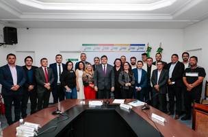 Rafael Fonteles recebe prefeitos no Karnak e propõe parcerias e ações para os municípios (Foto: Divulgação)