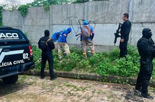 “Operação Laje”: Pichações com siglas de facções são retiradas do Alto da Ressurreição (Foto: Divulgação)