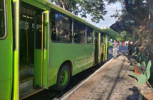 PM intensifica policiamento em paradas de ônibus e transporte coletivo de Teresina (Foto: Divulgação)