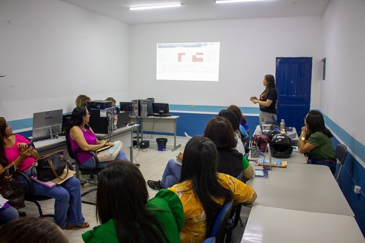 Secretaria de Educação faz balanço de aprendizagens dos alunos nos primeiros 4 meses letivos