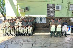 Solenidade de descerramento da placa do Curso de Formação de Soldados da PMPI (Foto: Divulgação)