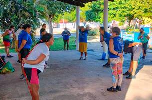 É uma terapia corporal inspirada em movimentos, músicas e gestos da capoeira (Foto: Divulgação)