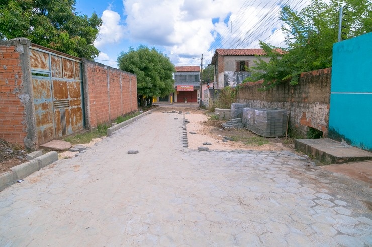 “Orgulho morar aqui!”, comemora moradora após obra do Canal da Esperança