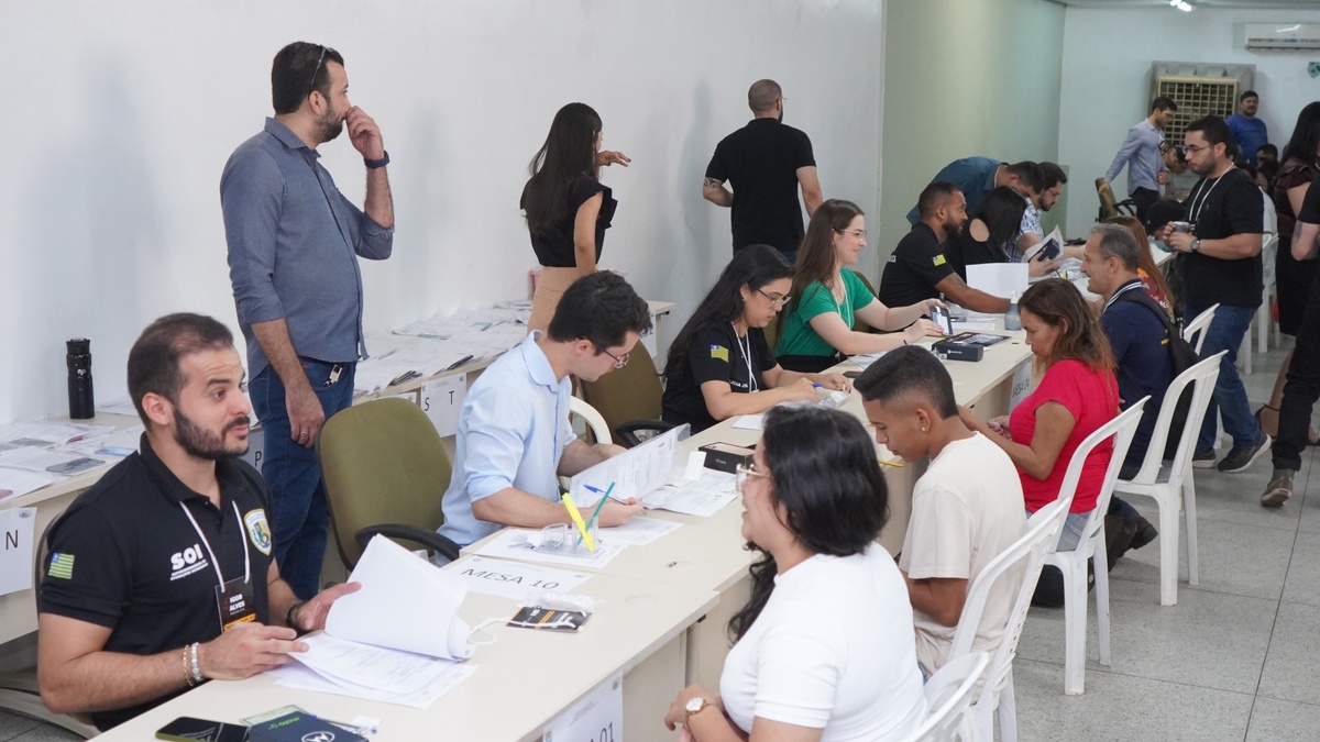 Secretaria de Segurança Pública inicia devoluções de celulares roubados e furtados em Teresina