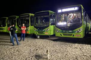 Strans instala os rastreadores/GPS nos veículos da frota de ônibus (Foto: Divulgação)