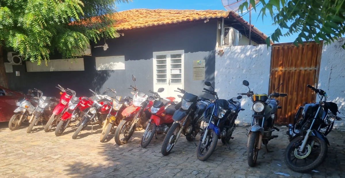 Polícia Civil recupera oito motocicletas furtadas/roubadas na região de Oeiras