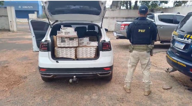 PRF no Piauí apreende 50 mil cigarros de origem americana