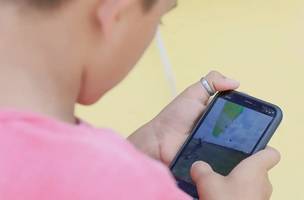 Senado aprova projeto para restringir uso de celular em escolas (Foto: Isac Nóbrega/PR)