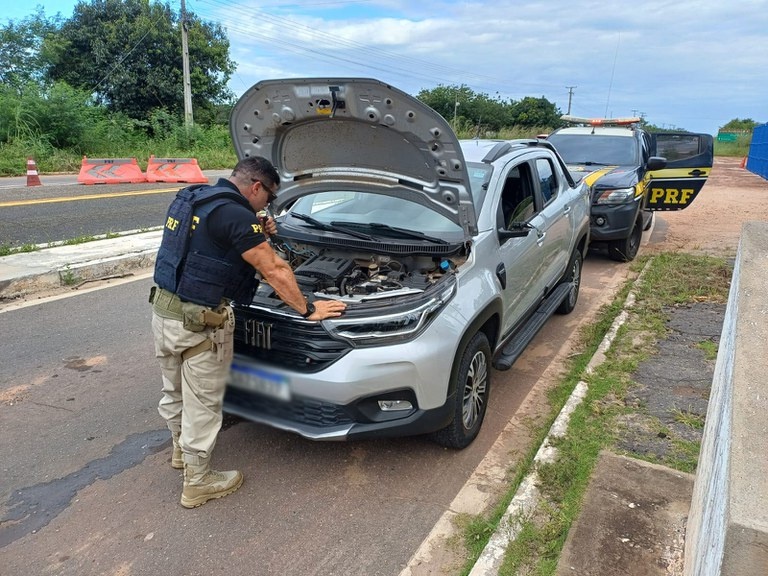 PRF recupera veículo roubado em Recife (PE) há pouco mais de um ano