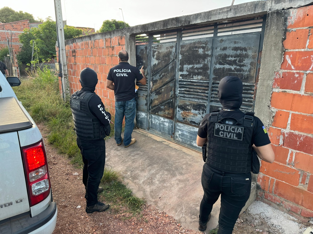 DRFV cumpre mandados de busca e apreensão contra membros de facção criminosa