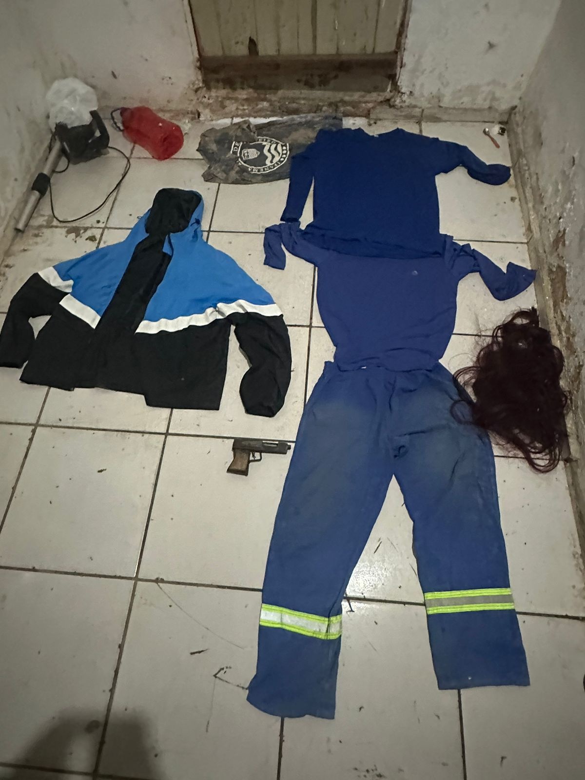 Polícia Civil prende homens por roubos a farmácia na zona norte de Teresina