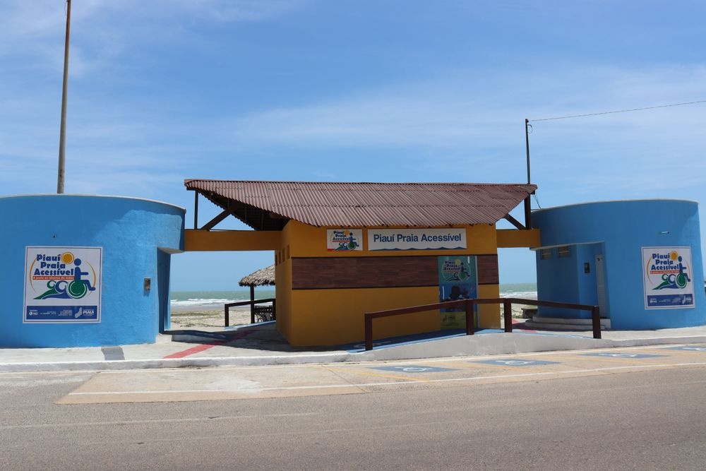 Piauí Praia Acessível recebe turistas de várias regiões do país