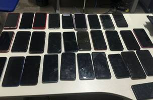 Polícia Civil entrega 47 celulares recuperados em Parnaíba nesta quinta-feira (Foto: Divulgação)