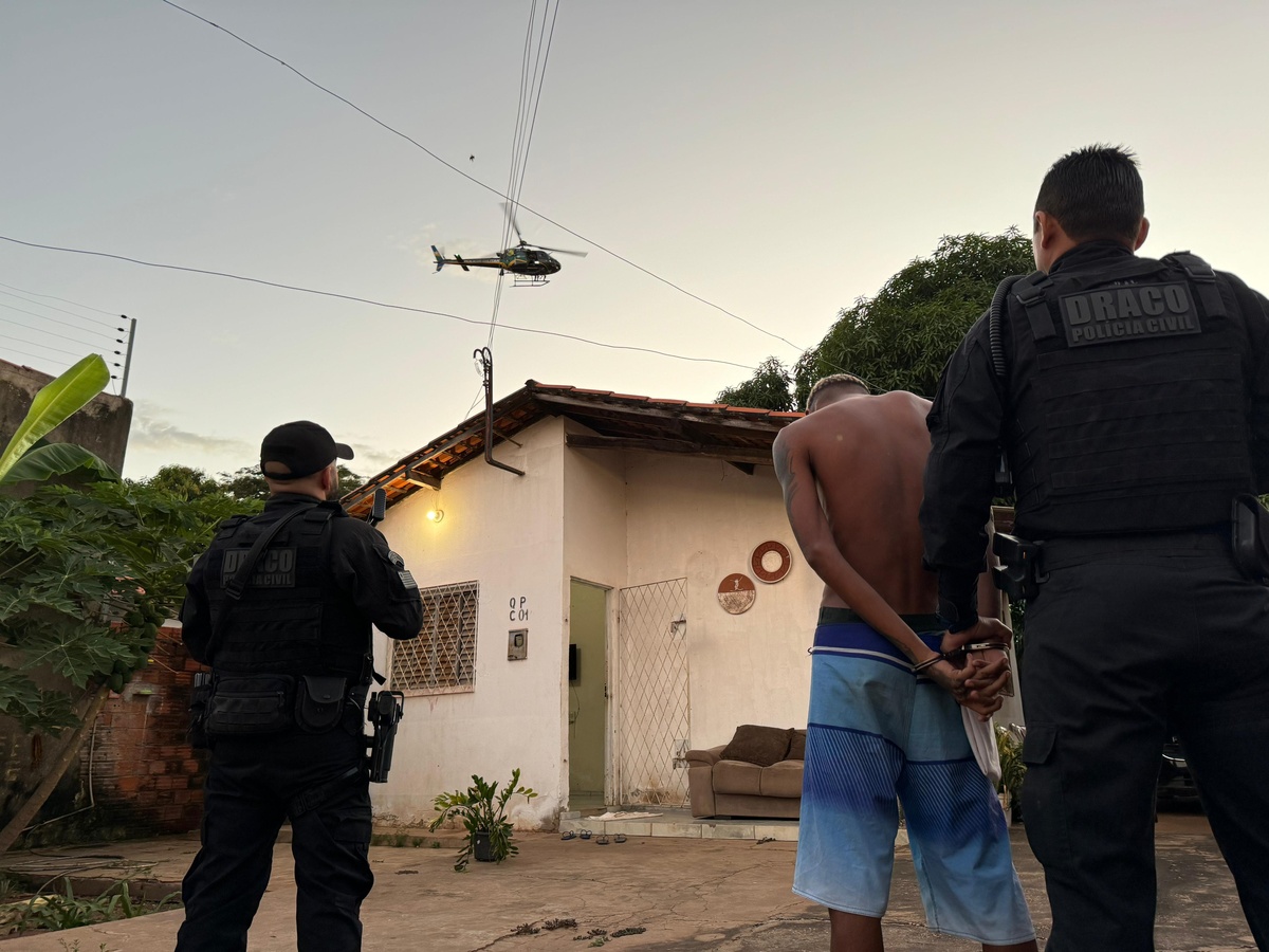 Polícia cumpre mais de 30 mandados no Vale do Gavião, em Teresina