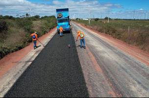 Rodovia que liga as cidades de Marcolândia e Simões está sendo restaurada (Foto: Divulgação)