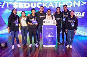 Seduc realiza entrega simbólica de vistos para vencedores do Seduckathon (Foto: Divulgação)