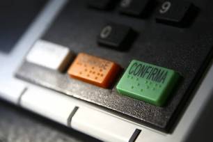 TSE aprova restrições para uso de IA nas eleições de outubro