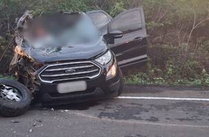 Acidente entre carro e caminhonete mata duas pessoas no Piauí (Foto: Divulgação)