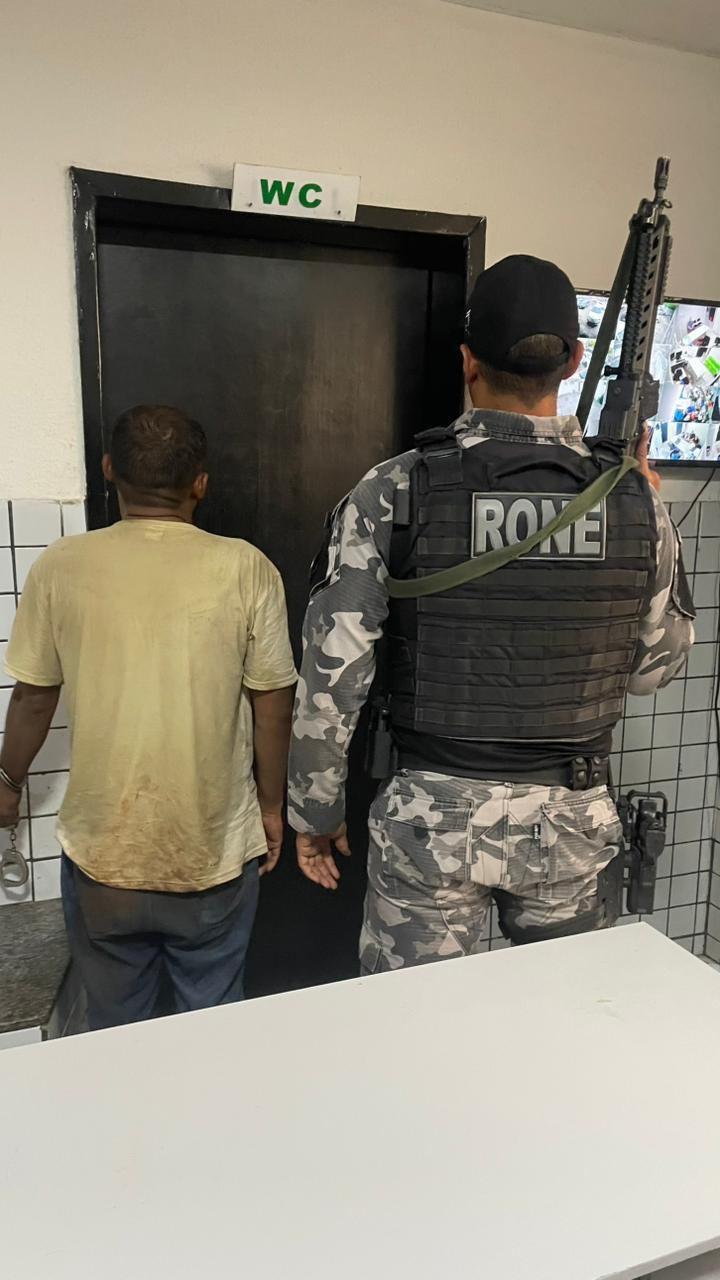 PM captura homem armado com mandado de prisão em aberto na zona Sul de Teresina