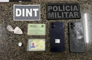 PM prende dois homens suspeitos de tráfico de drogas em Parnaíba (Foto: Divulgação)