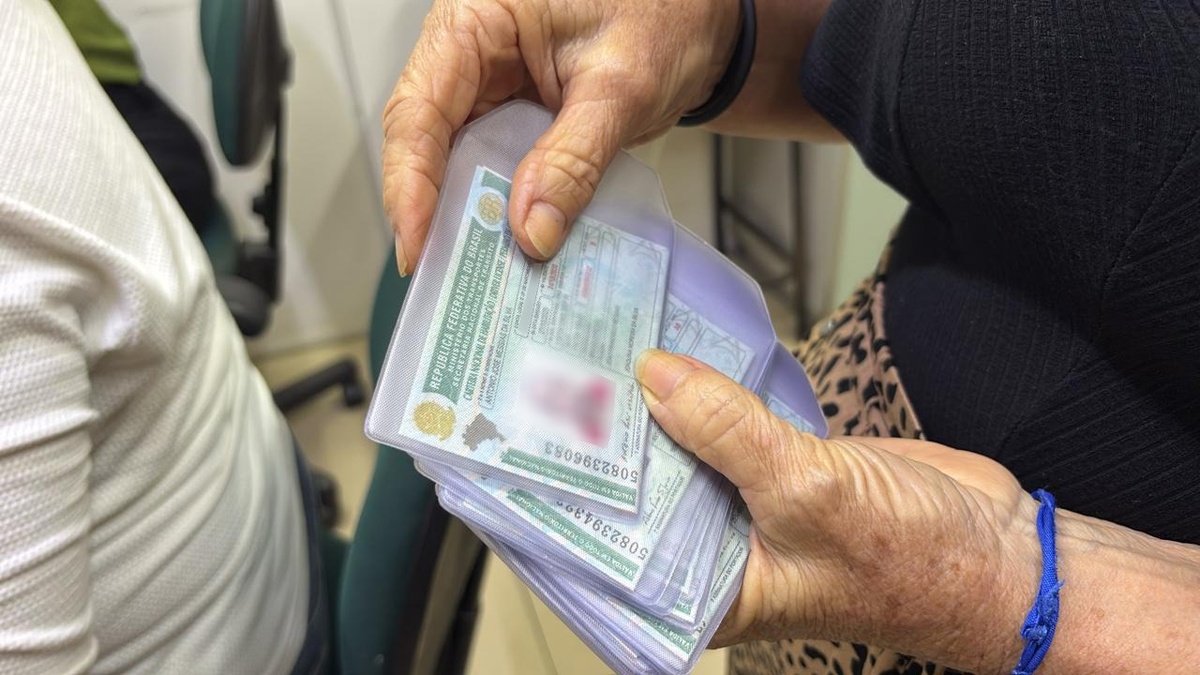 Detran agiliza processo de emissão de CNHs para carteiras pendentes