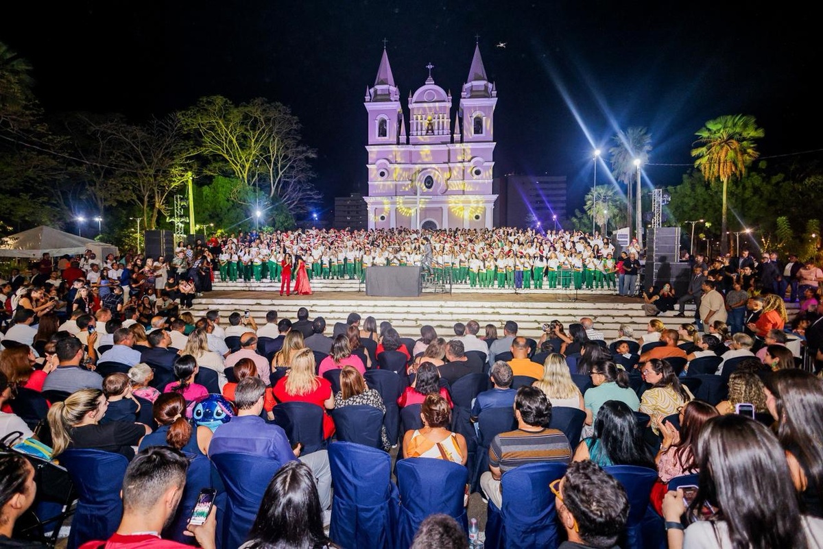 Karnak ganha nova decoração de Natal e abre para visitação em Teresina