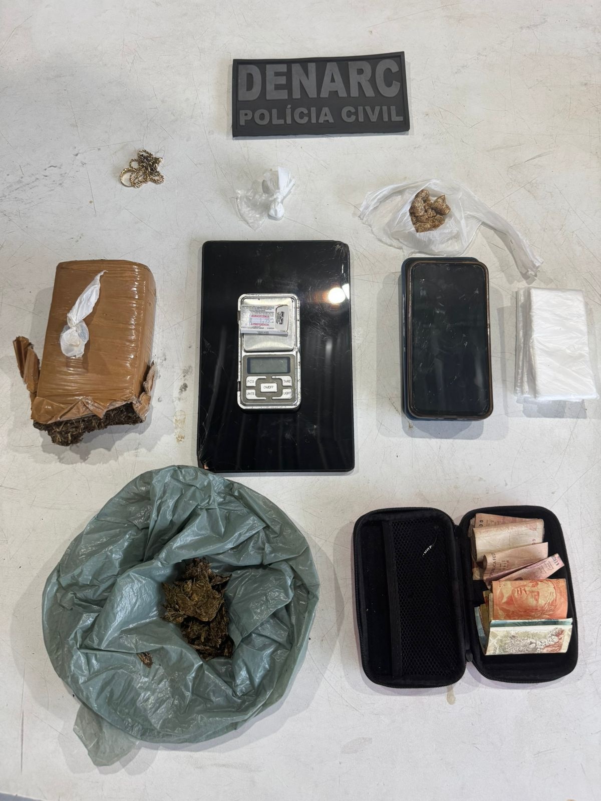 Polícia Civil prende casal suspeito de integrar facção criminosa em Teresina