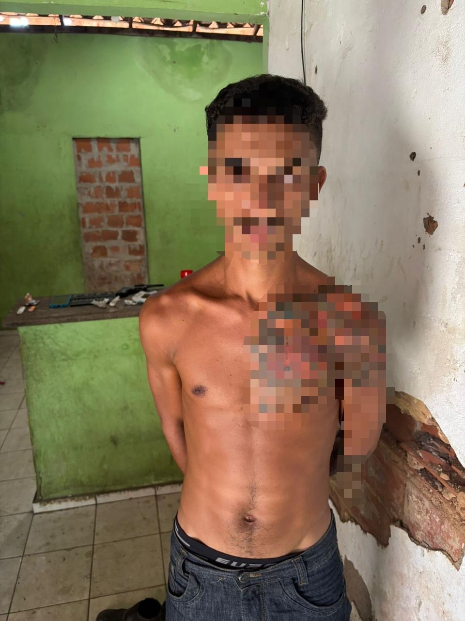 Polícia Civil prende foragido em ponto de venda de drogas no Dirceu