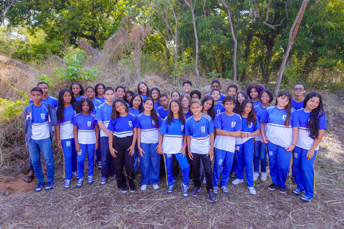 Prefeitura realiza ação de educação ambiental com estudantes em Timon