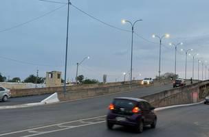 DER faz manutenção no elevado da Miguel Rosa após queda de bloco de concreto (Foto: Divulgação)