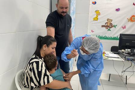 FMS promove Dia D de vacinação contra a gripe e HPV neste sábado (17)