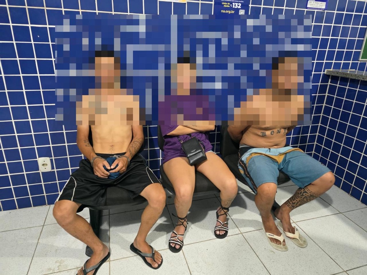 PM prende trio suspeito de associação criminosa, tráfico de drogas e receptação