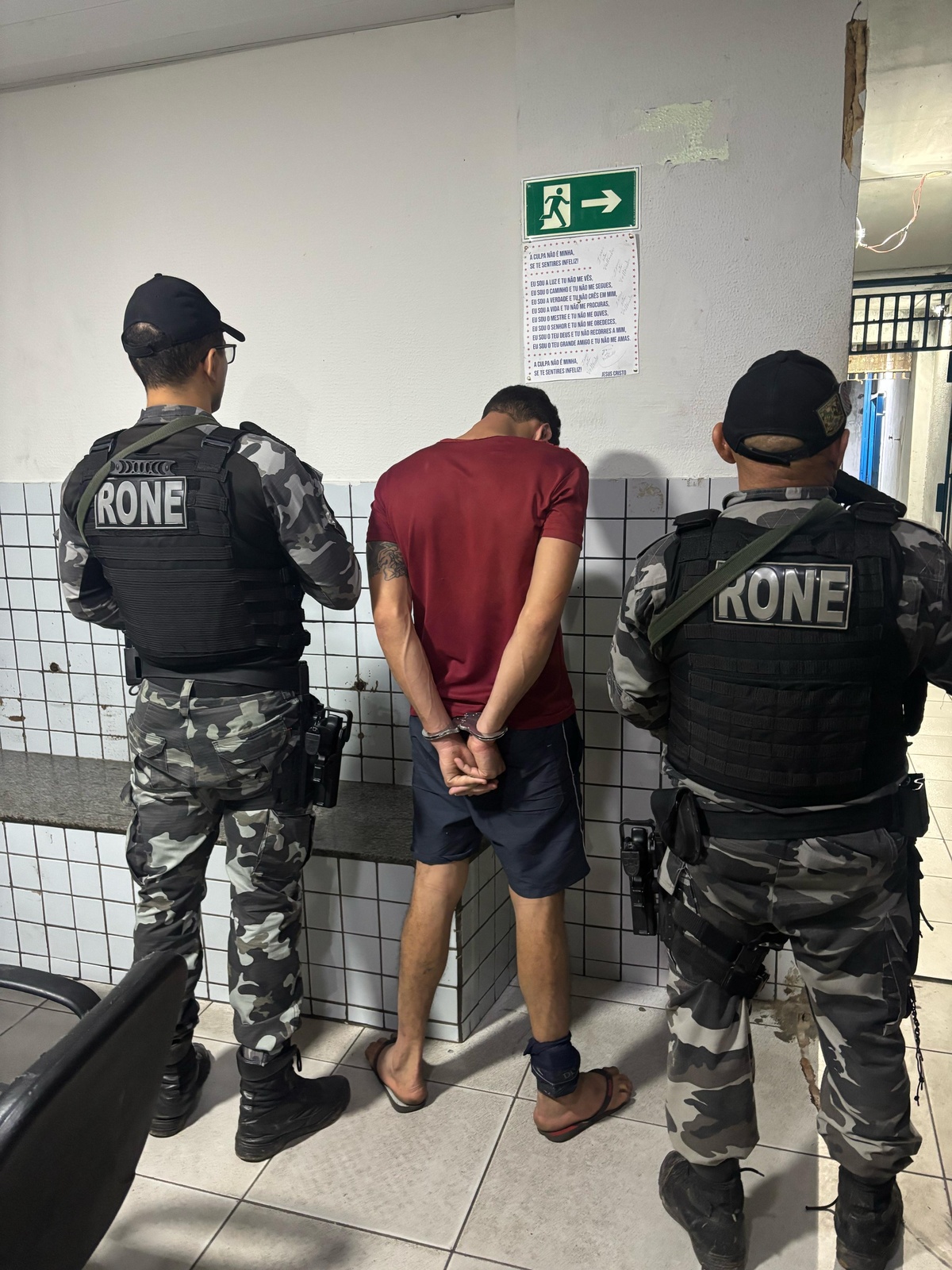 PMPI prende suspeito de roubar arma de policial civil na zona sudeste