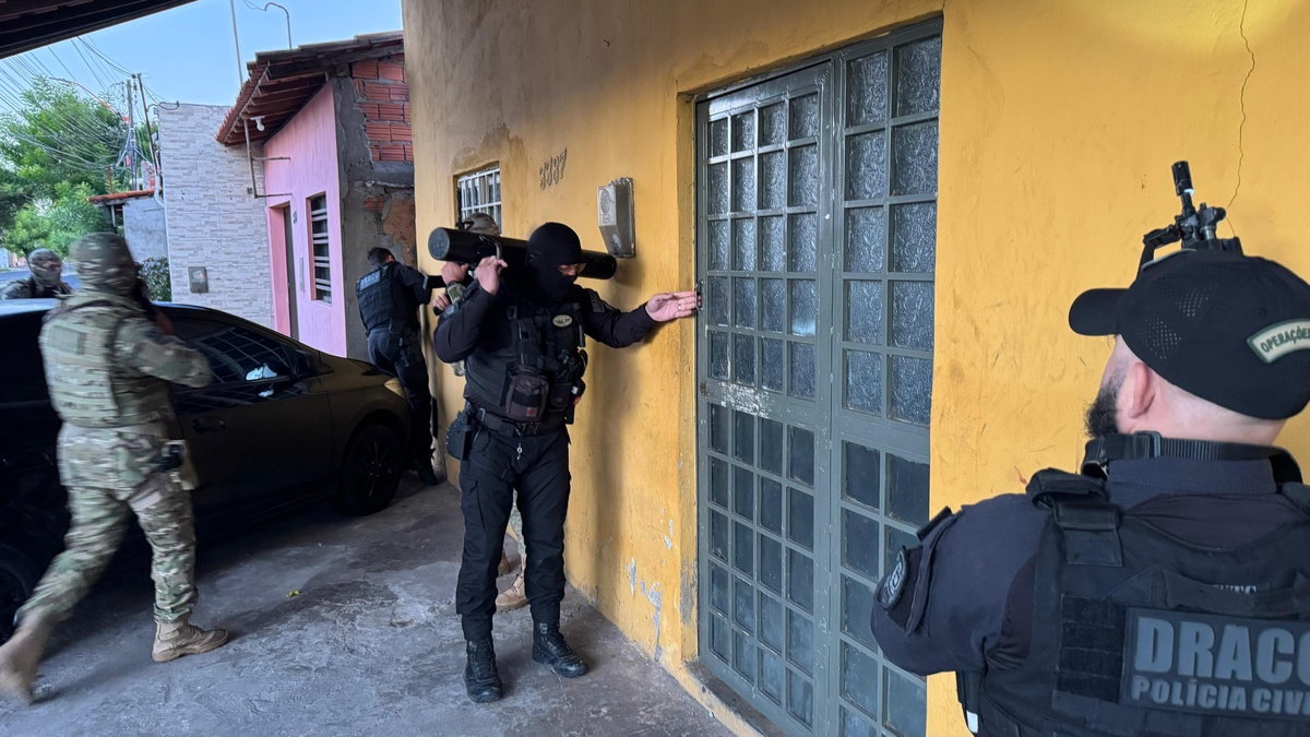 Polícia cumpre mandados contra faccionados na zona Norte de Teresina