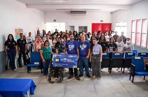 Prefeitura e Governo entregam Cartão Transporte Universitário a alunos do IEMA (Foto: Divulgação)