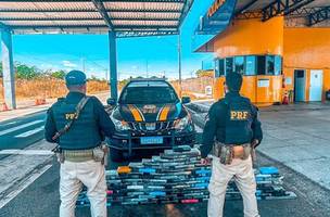 PRF apreende quase 140 kg de cocaína em ônibus no interior do Piauí (Foto: Divulgação)