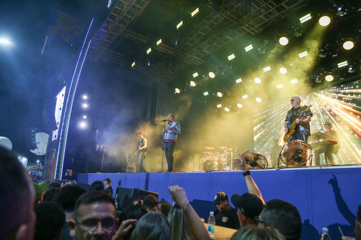 Primeira noite do Festival de Inverno de Pedro II reúne mais de 20 mil pessoas