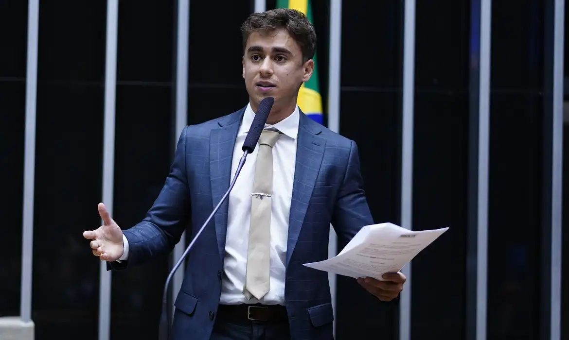STJ mantém condenação de Nikolas por transfobia contra Duda Salabert