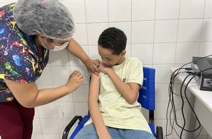 FMS disponibiliza primeira dose da vacina da dengue para adolescentes de 14 anos (Foto: Divulgação)