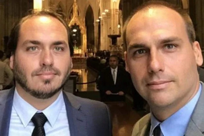 Moraes veta depoimentos de filhos de Bolsonaro na trama golpista