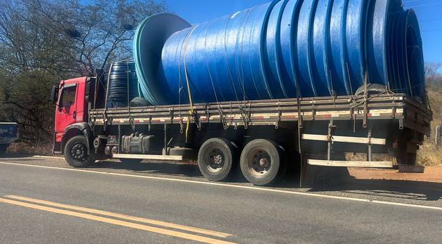 PM intercepta caminhoneiro que fugiu após acidente com feridos no Piauí